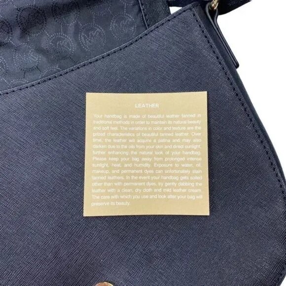 MICHAEL KORS HAMILTON GENUINE LEATHER BLACK LARGE MESSENGER BAG-LIKE NEW - Picture 6 of 13